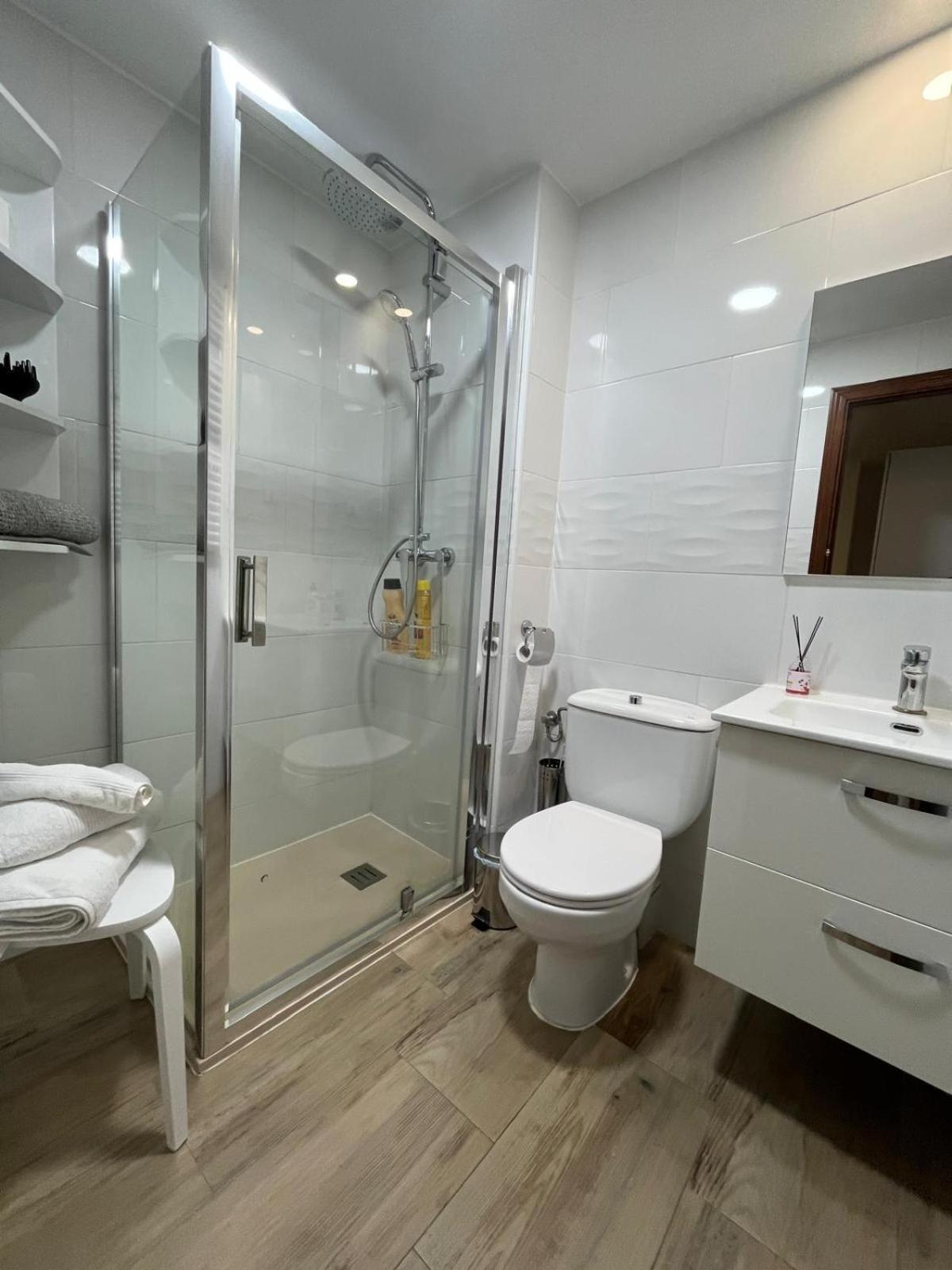 Apartamento Mercurio- Barajas 1B Madrid Extérieur photo