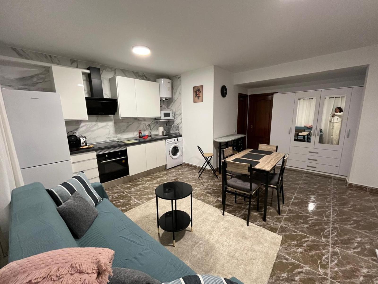 Apartamento Mercurio- Barajas 1B Madrid Extérieur photo